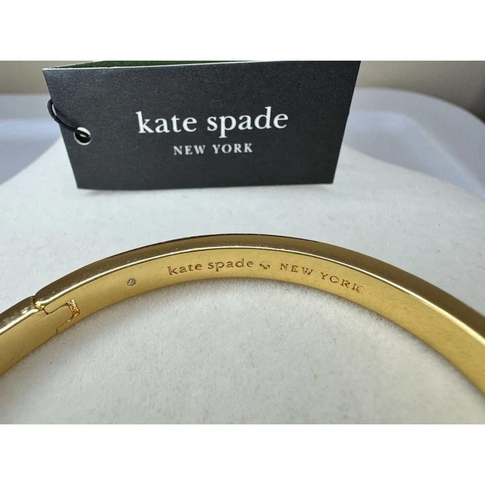 New Kate Spade New York Clover Green & Gold Hinged Bangle 7 Inch Gold Clasp - Picture 5 of 6